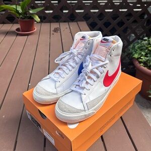 Nike Blazer Mid 77